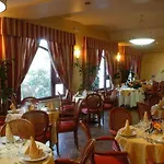 Azzolini 3* Villagrazia Di Carini