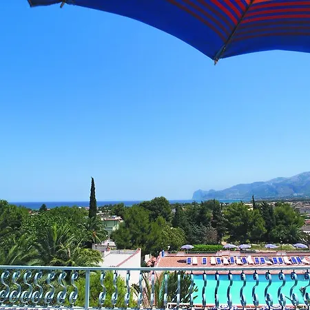 Azzolini 3* Villagrazia Di Carini