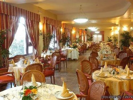 Azzolini 3* Villagrazia Di Carini