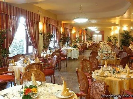 Azzolini 3* Villagrazia Di Carini