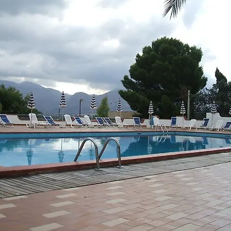 Hotel Azzolini Villagrazia Di Carini