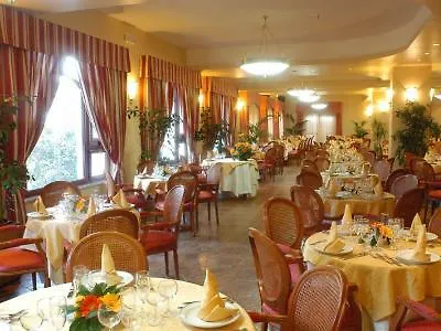 Hotel Azzolini Villagrazia Di Carini